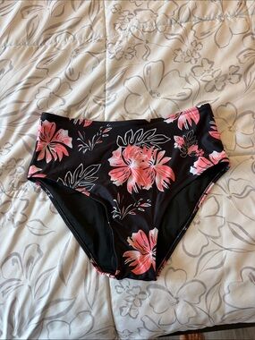 NEVER WORN - new High Waist Floral Bikini Bottoms - Black with Pink Flowers